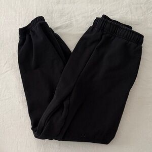 Aritzia Black Sweatpants